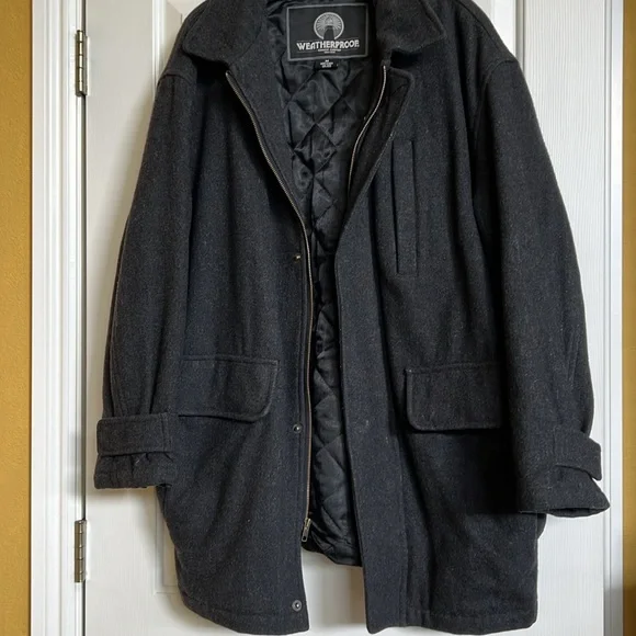 Weatherproof jacket - Picture 10 of 16